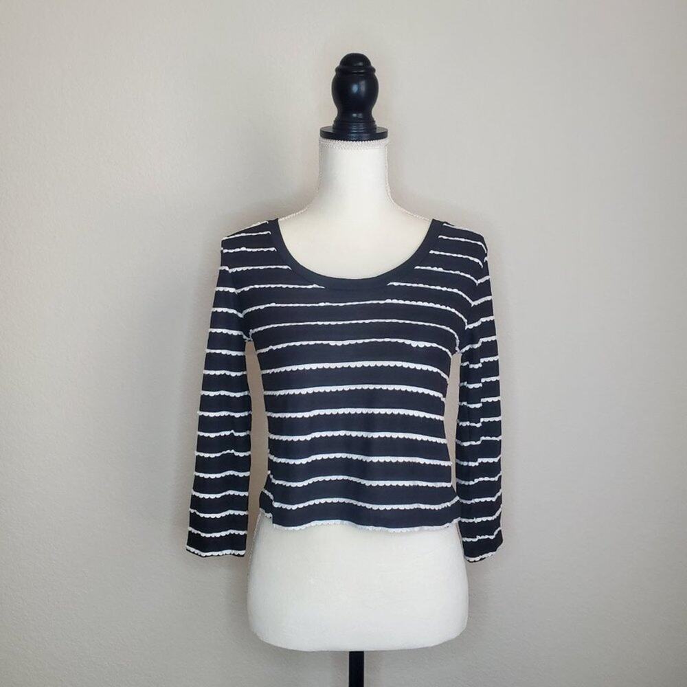Urban Outfitters Striped Cutout Crop Top Medium